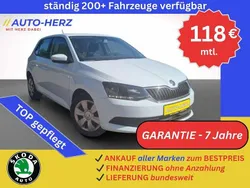 Weiß Gebraucht 2016 Skoda Fabia Ambition Limousine | 7.880 € (Fairer Preis)
