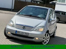 Silber Gebraucht 2002 Mercedes A210 Van / Kleinbus | 4.200 € (Fairer Preis)