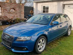 Blau Gebraucht 2010 Audi A4 Ambiente Kombi | 3.600 € (Guter Preis)