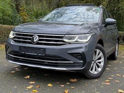 Grau Gebraucht 2022 VW Tiguan Elegance SUV | 26.900 € (Fairer Preis)