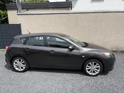 Grau Gebraucht 2009 Mazda 3 High Limousine | 5.500 € (Fairer Preis)