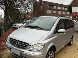 Silber Gebraucht 2004 Mercedes Viano Van / Kleinbus | 11.499 € (Teuer)