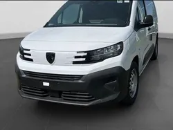 Weiss Neu 2025 Peugeot Partner Van / Kleinbus | 24.249 € (Etwas zu teuer)
