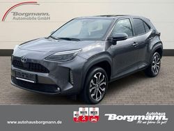 Grau Gebraucht 2023 Toyota Yaris Cross Team SUV | 24.990 € (Etwas zu teuer)