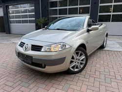 Beige Gebraucht 2005 Renault Mégane Cabriolet Privilege Cabrio | 1.999 € (Fairer Preis)