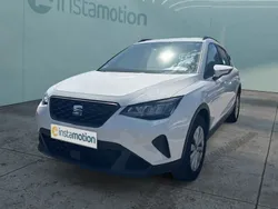 Weiß Gebraucht 2024 Seat Arona Style SUV | 21.390 € (Fairer Preis)