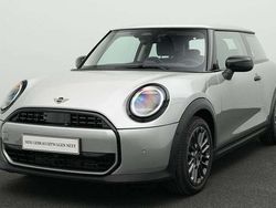 Grau Gebraucht 2024 Mini Cooper Classic Kleinwagen | 25.779 € (Fairer Preis)
