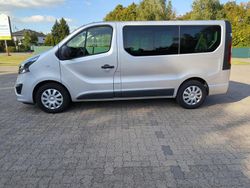 Silber Gebraucht 2019 Opel Vivaro Van | 25.500 €
