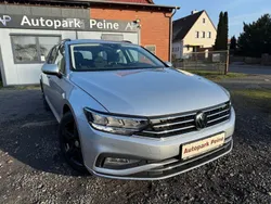 Silber Gebraucht 2020 VW Passat Business Kombi | 18.000 € (Superpreis)