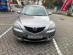 Grau Gebraucht 2006 Mazda 3 Kleinwagen | 1.300 €
