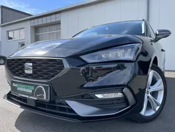 Schwarz Gebraucht 2022 Seat Leon FR-Line Kombi | 23.860 € (Fairer Preis)