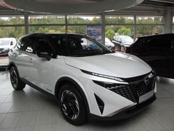 Weiß Gebraucht 2025 Nissan Qashqai N-Connecta SUV | 30.980 € (Guter Preis)