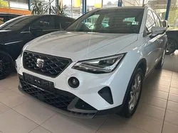 Weiß Gebraucht 2024 Seat Arona FR SUV | 23.990 € (Etwas zu teuer)