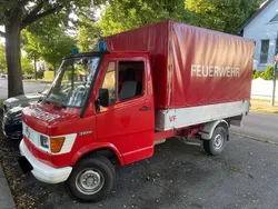 Rot Gebraucht 1989 Mercedes T1 Van | 9.900 €