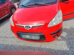 Rot Gebraucht 2008 Hyundai i10 Kleinwagen | 2.750 €