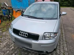 Silber Gebraucht 2002 Audi A2 S-Line Kleinwagen | 2.500 €