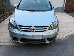 Silber Gebraucht 2008 VW Golf V United Limousine | 3.800 € (Fairer Preis)