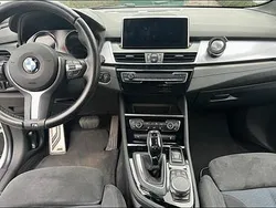 Weiß Gebraucht 2019 BMW 218 Active Tourer M Sport Van / Kleinbus | 18.900 € (Etwas zu teuer)