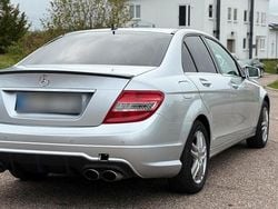 Silber Gebraucht 2010 Mercedes C200 Limousine | 4.990 € (Guter Preis)