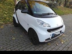 Weiß Gebraucht 2007 Smart ForTwo Coupé Coupé | 3.500 € (Fairer Preis)