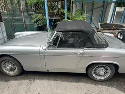 Silber Gebraucht 1968 MG Midget Cabrio | 4.800 €