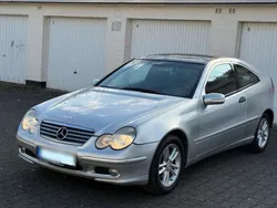 Gebraucht 2001 Mercedes C180 Coupé | 2.290 € (Fairer Preis)