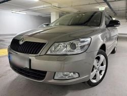 Beige Gebraucht 2011 Skoda Octavia Kombi | 4.850 €