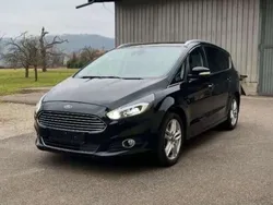 Schwarz Gebraucht 2016 Ford S-MAX Titanium Van / Kleinbus | 5.800 €