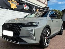 Grau metallic Gebraucht 2024 DS Automobiles DS7 Crossback Performance Line Plus SUV | 40.990 € (Superpreis)
