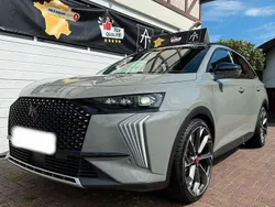 Grau metallic Gebraucht 2024 DS Automobiles DS7 Crossback Performance Line Plus SUV | 43.490 € (Guter Preis)
