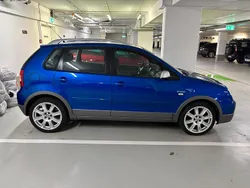 Blau Gebraucht 2005 VW Polo Cross Kleinwagen | 2.700 € (Fairer Preis)
