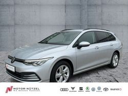 Silber Gebraucht 2022 VW Golf VIII Life Kombi | 16.990 € (Fairer Preis)