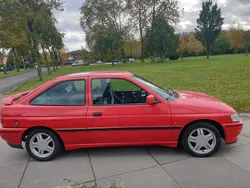 Rot Gebraucht 1992 Ford Escort RS | 9.000 €