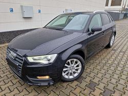 Schwarz Gebraucht 2013 Audi A3 Ambiente Kombi | 9.999 € (Guter Preis)