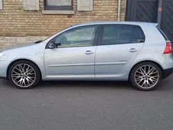 Blau Gebraucht 2008 VW Golf V Limousine | 4.699 € (Etwas zu teuer)