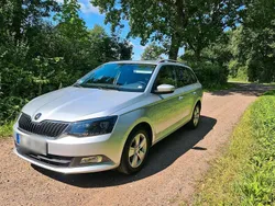 Silber Gebraucht 2017 Skoda Fabia Style Kombi | 9.900 € (Fairer Preis)