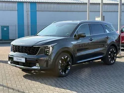 Interstellar grau Gebraucht 2025 Kia Sorento Platinum SUV | 56.575 € (Guter Preis)