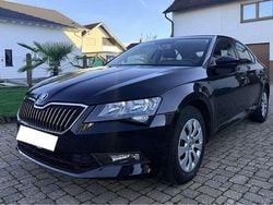 Schwarz Gebraucht 2018 Skoda Superb Active Limousine | 11.300 € (Superpreis)