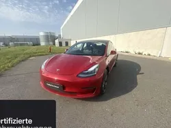 Rot Gebraucht 2020 Tesla Model 3 Long Range RWD Limousine | 26.600 € (Etwas zu teuer)
