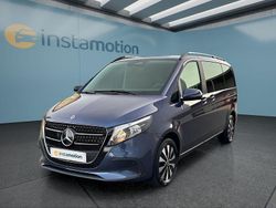 Blau Gebraucht 2024 Mercedes V220 Van / Kleinbus | 57.049 € (Teuer)