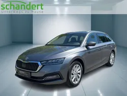 Graphitegrau metallic Gebraucht 2024 Skoda Octavia Style Kombi | 33.850 € (Fairer Preis)