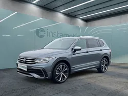 Grau Gebraucht 2024 VW Tiguan Allspace R-line SUV | 47.695 € (Etwas zu teuer)