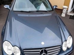 Blau Gebraucht 2003 Mercedes CLK270 Limousine | 2.200 €