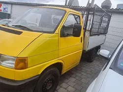 Gelb Gebraucht 1992 VW T4 Van | 2.999 €