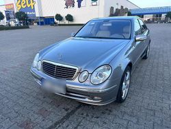 Silber Gebraucht 2005 Mercedes E350 Limousine | 4.999 € (Guter Preis)