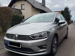 Silber Gebraucht 2017 VW Golf Sportsvan Sound Van / Kleinbus | 13.950 € (Fairer Preis)