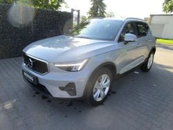 Grau Gebraucht 2024 Volvo XC40 Core SUV | 31.890 € (Superpreis)