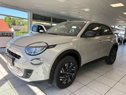 Sabbia terra grau Neu 2025 Fiat 600 SUV | 24.750 € (Superpreis)