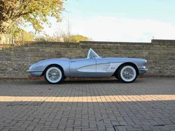 Silber Gebraucht 1960 Chevrolet Corvette C1 Cabrio | 70.000 €