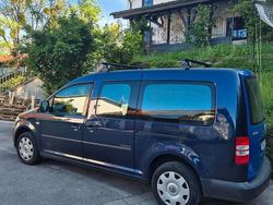 Blau Gebraucht 2012 VW Caddy Maxi Van / Kleinbus | 13.500 € (Teuer)
